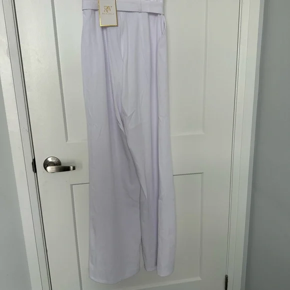 NWT Runaway the Label White Loxana Jumpsuit with Gold Belt - Size XS - Picture 11 of 14